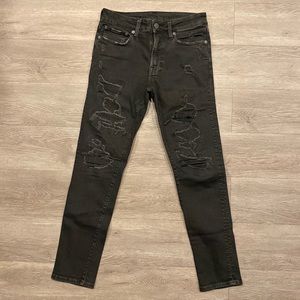 AE Skinny Destroyed Jeans Size 28x30 Black